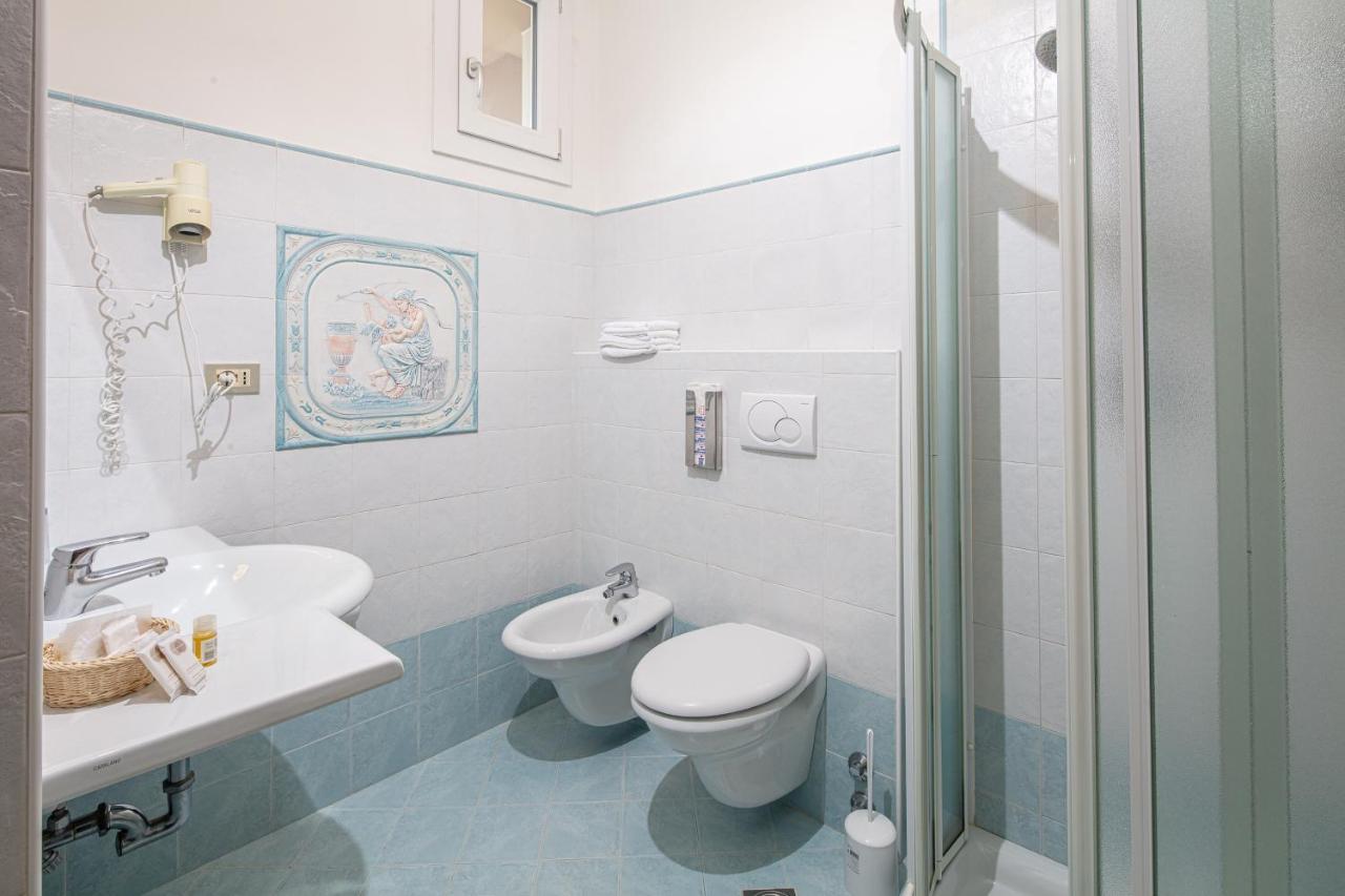 Hotel Alexander Bibione Esterno foto