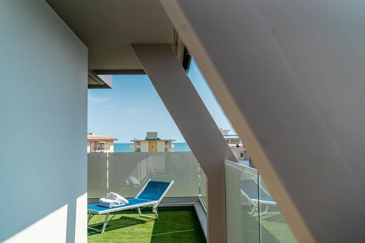 Hotel Alexander Bibione Esterno foto