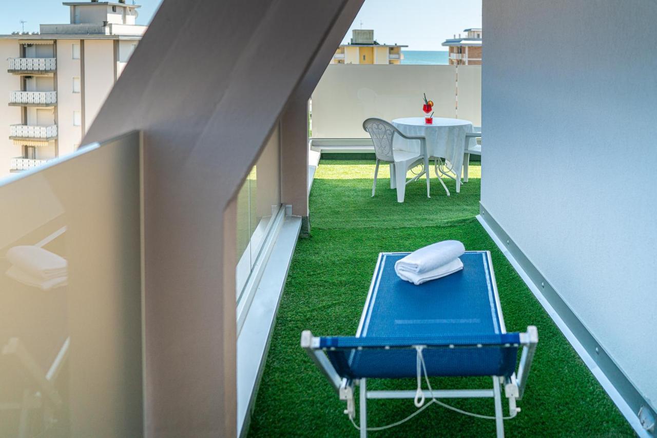 Hotel Alexander Bibione Esterno foto