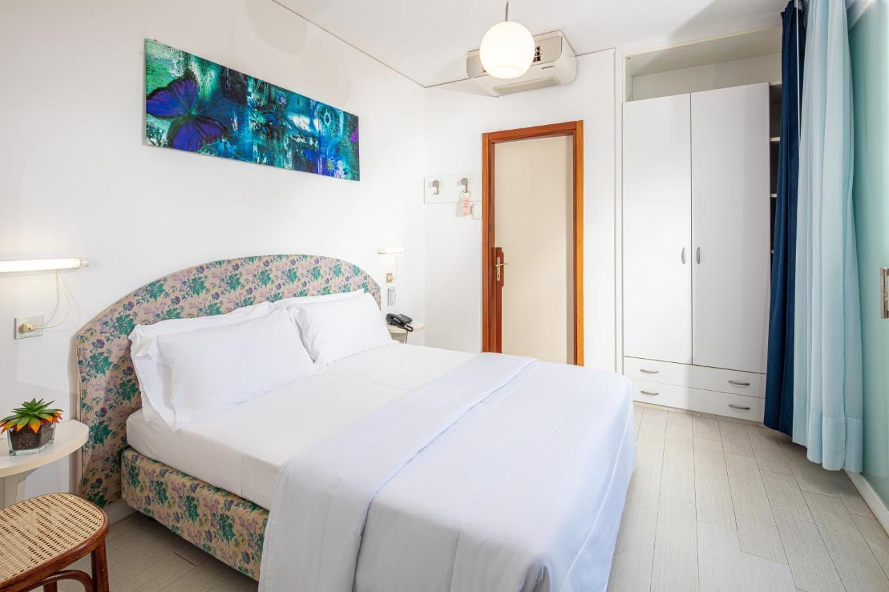 Hotel Alexander Bibione Esterno foto