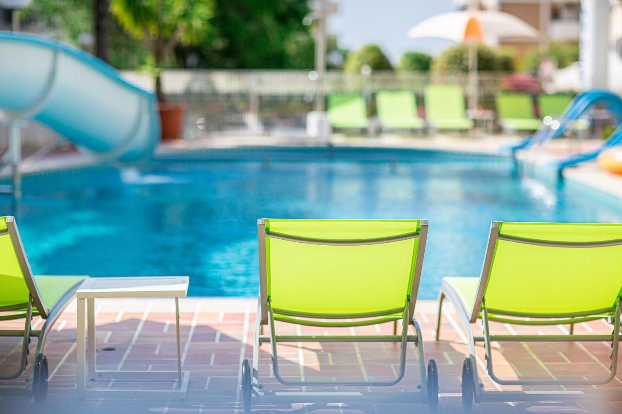 Hotel Alexander Bibione Esterno foto